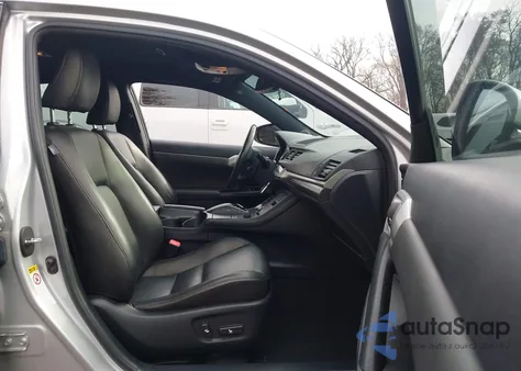 2013 Lexus Ct 200H z USA, uszkodzony, nr VIN JTHKD5BHXD2155371